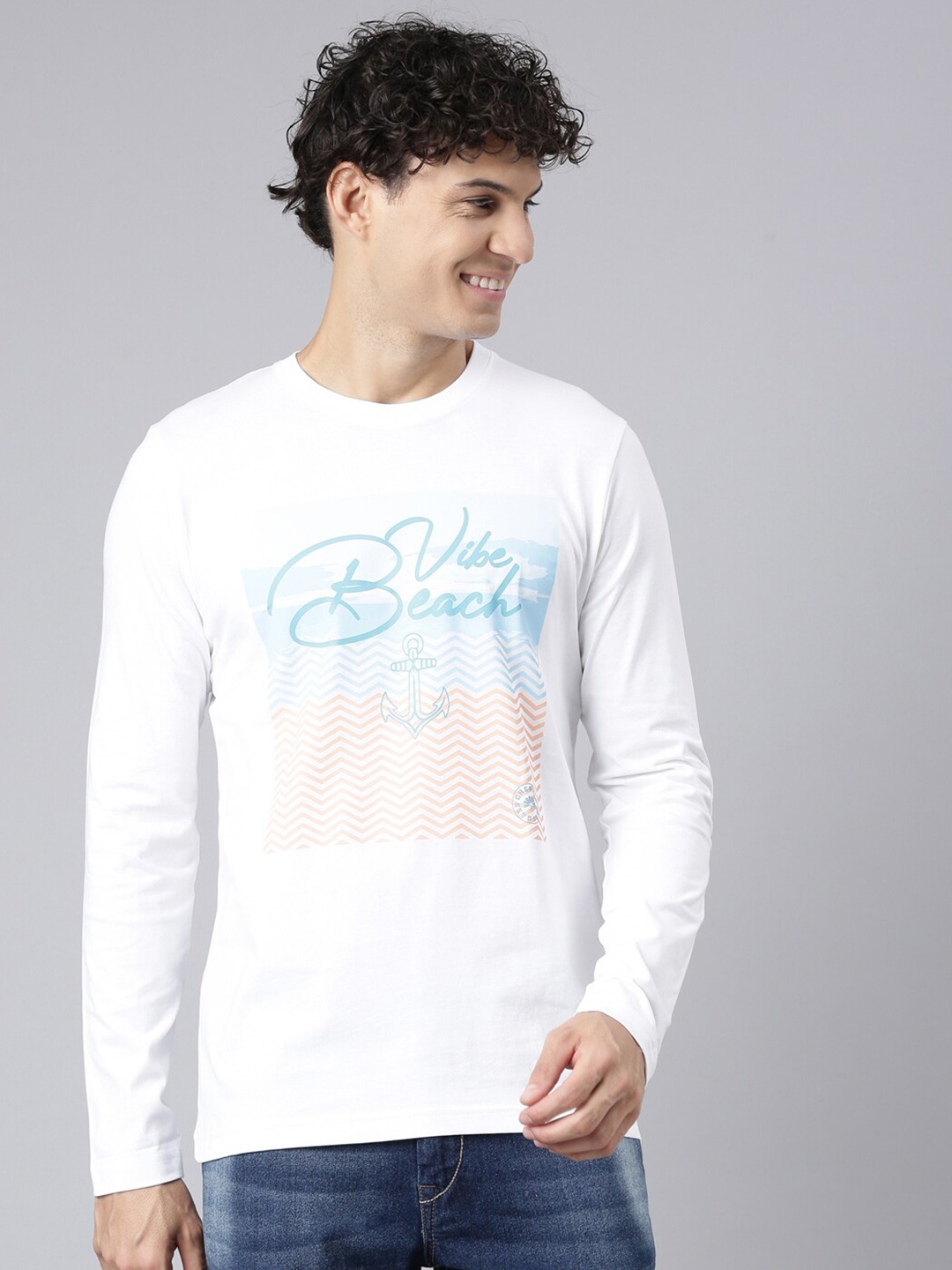 Chennis Typography Printed Long Sleeves Slim Fit Cotton T-shirt, White