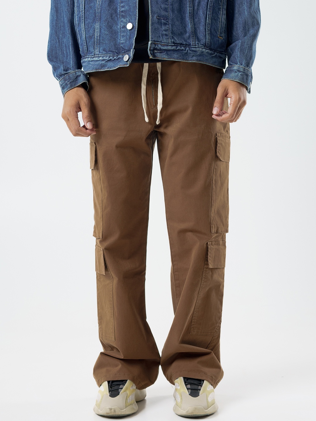 

UNTLD Men Flared Mid-Rise Cargos Trousers, Khaki