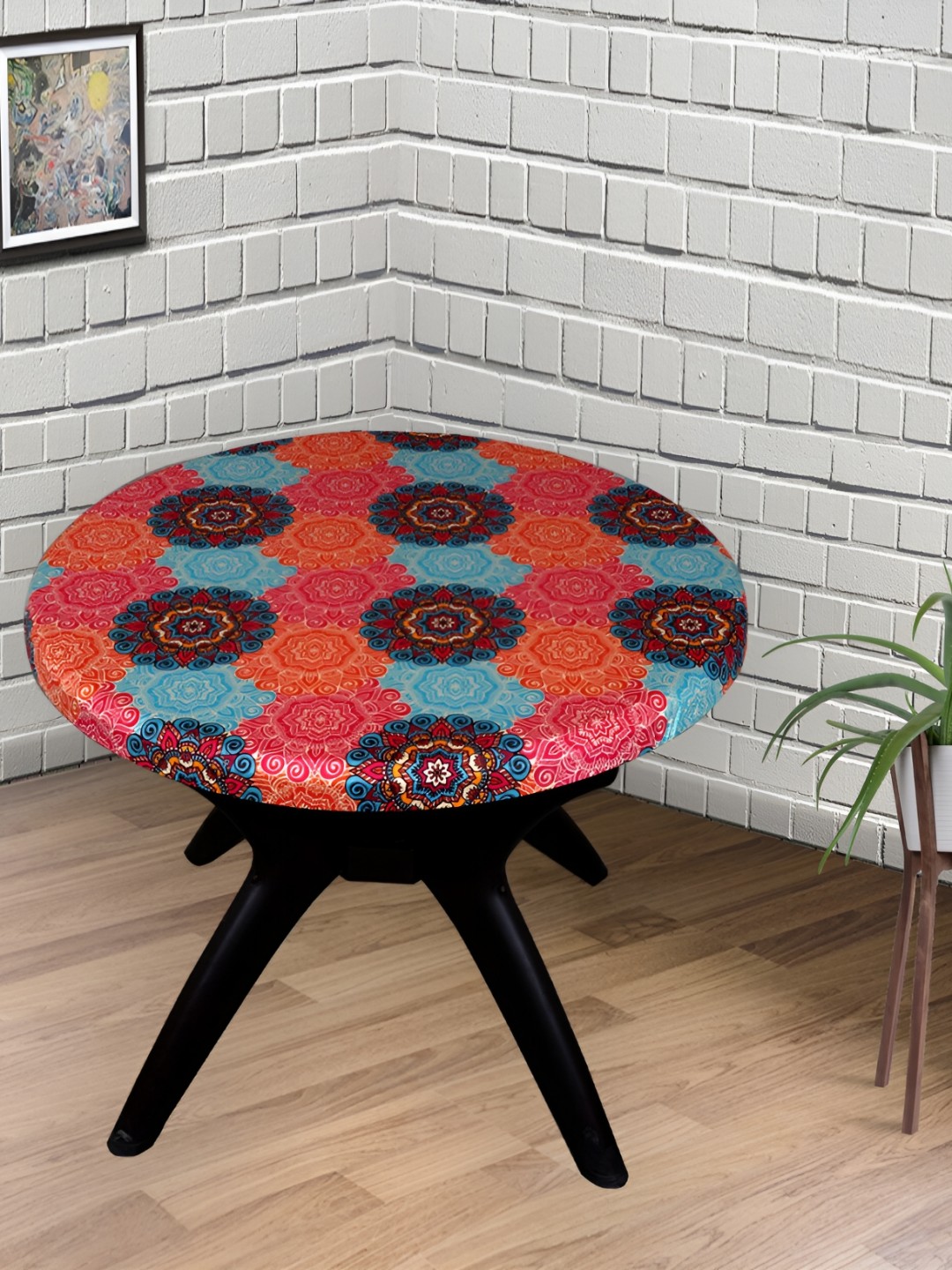

Eleganta Orange Ethnic Motifs Anti-Slip Round 4-Seater Table Cover