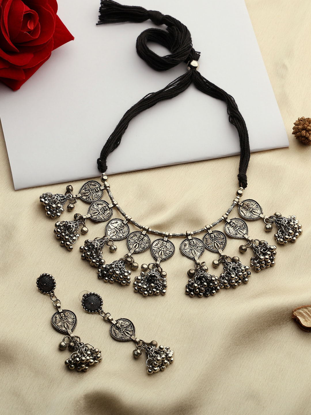 

VENI 92.5 Silver Plated Jewellery Set