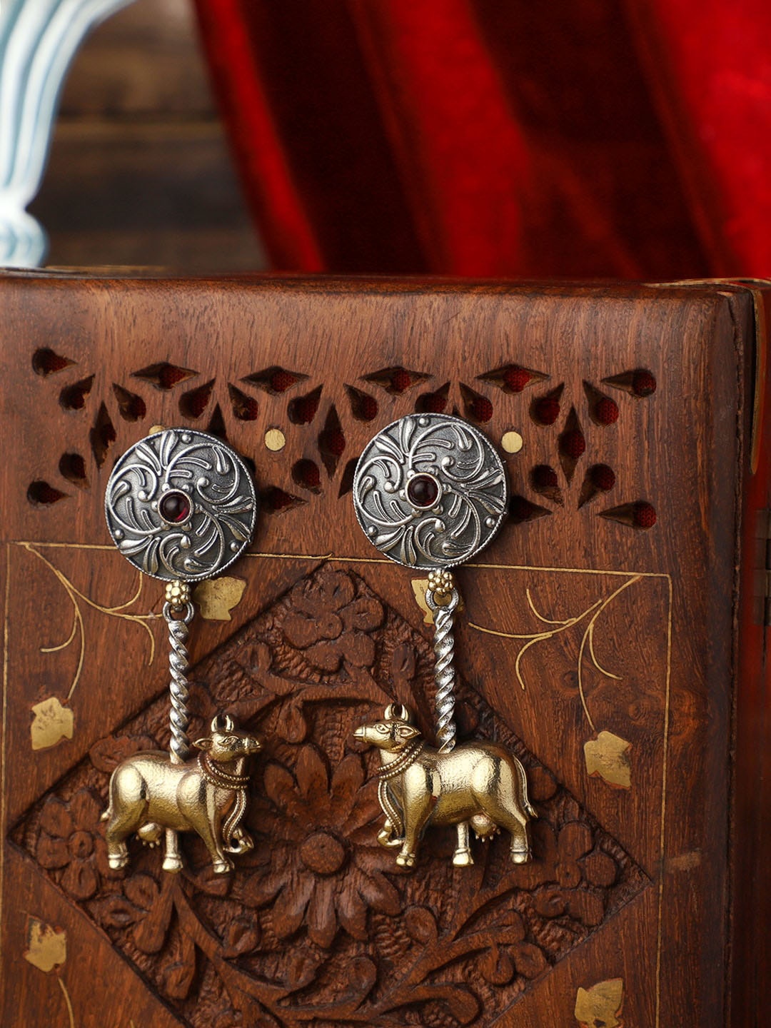 

VENI 92.5 Silver-Plated Brass Contemporary Drop Earrings