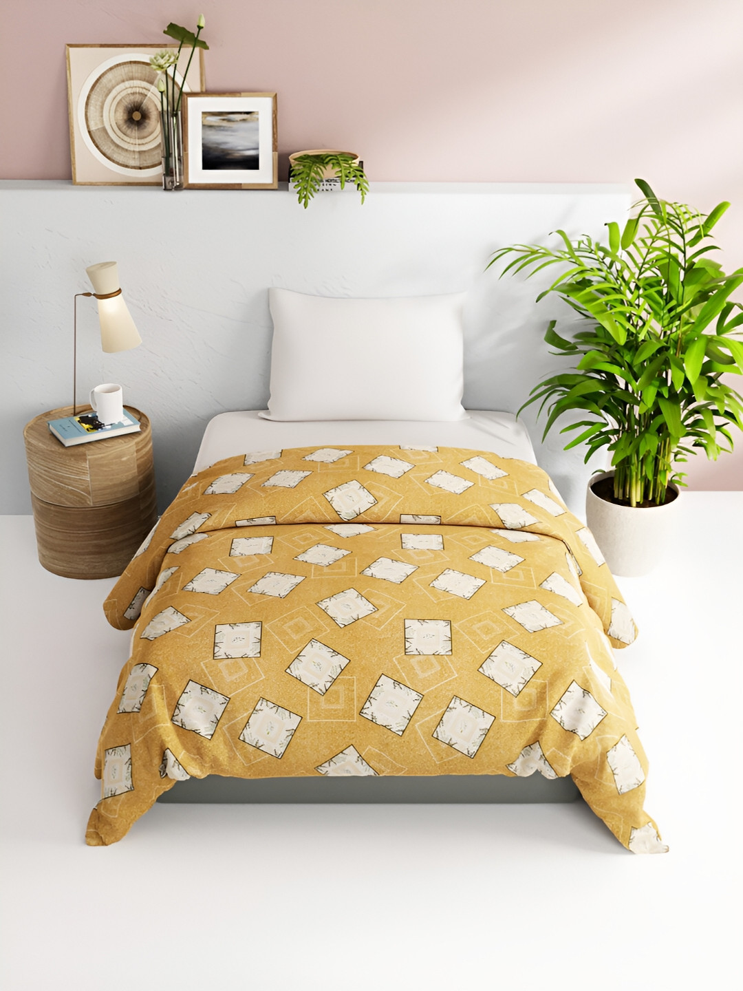 

BIANCA Beige & White Geometric AC Room 150 GSM Single Bed Comforter