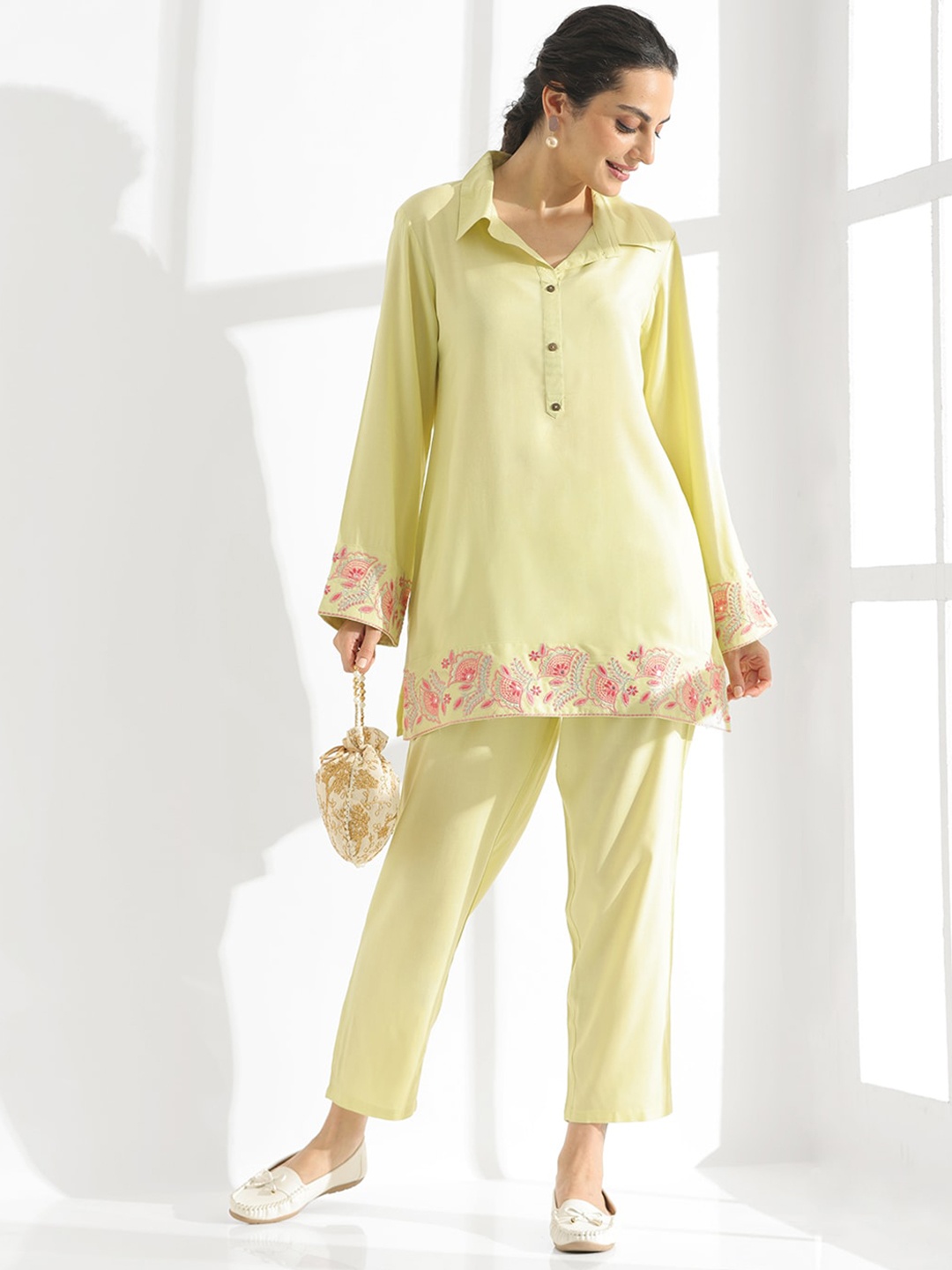 

Anouk Floral Embroidered Shirt Collar Tunic With Trouser, Lime green