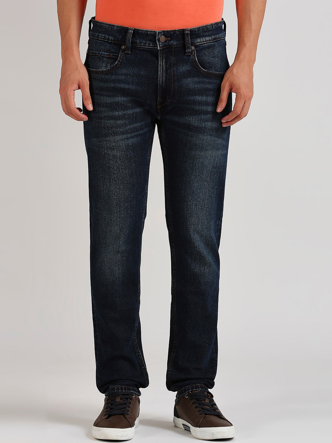 

Pepe Jeans Men Vapour Tapered Fit Clean Look Light Fade Stretchable Jeans, Blue