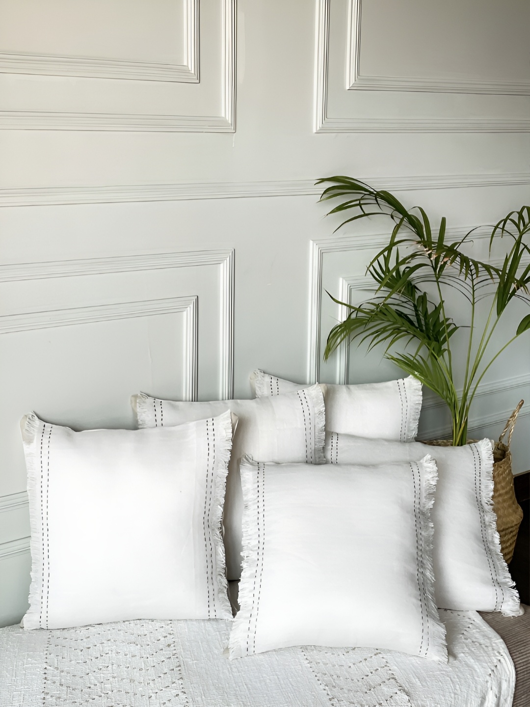 

Amora Grey & Blue 5 Pieces Linen Square Cushion Covers