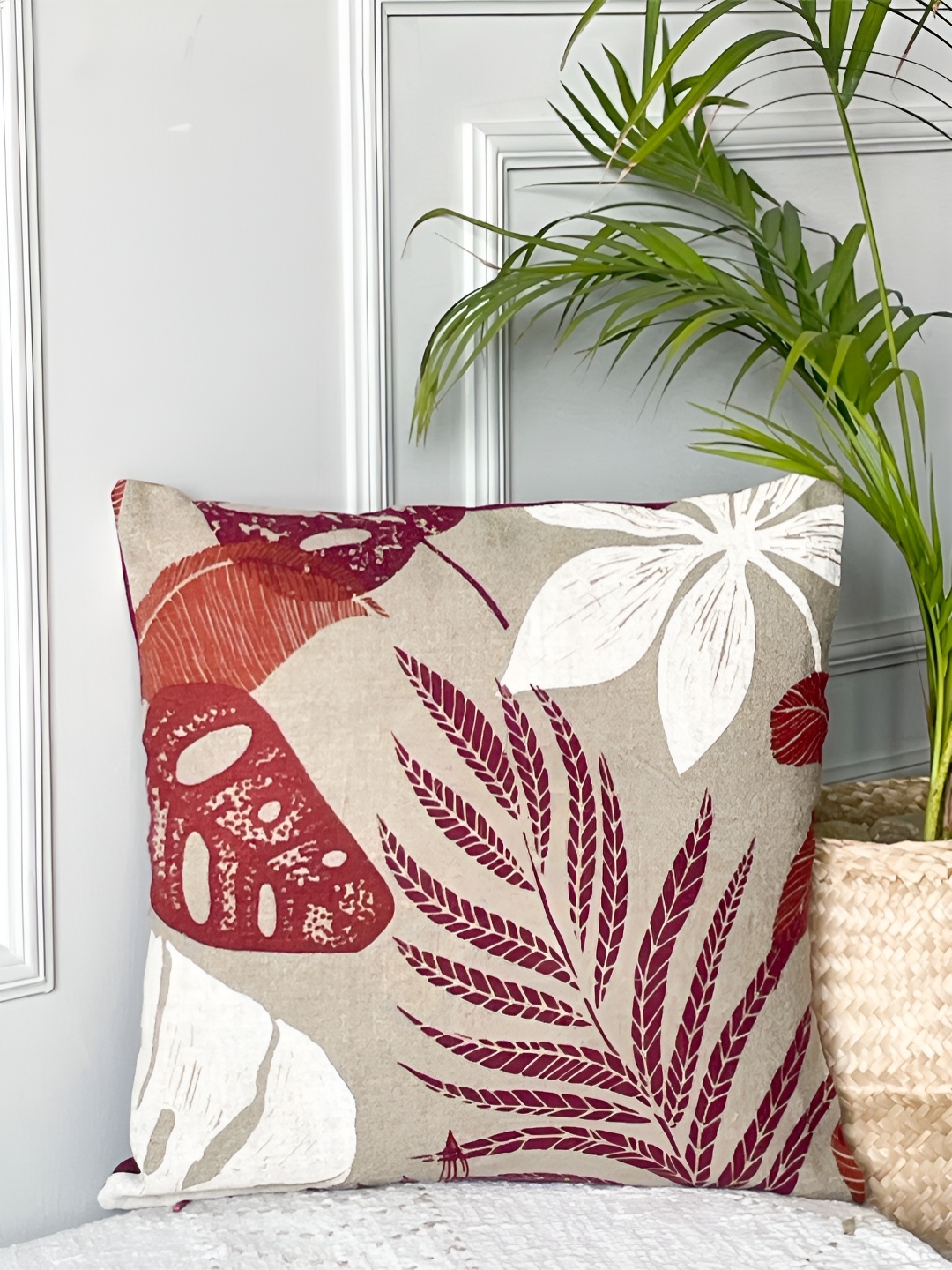 

Amora Beige & Red Floral Linen Square Cushion Covers