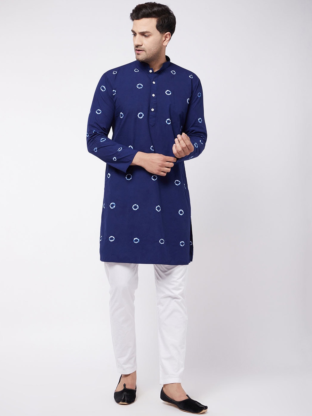 

VASTRAMAY Dyed Straight Pure Cotton Kurta with Trousers, Blue