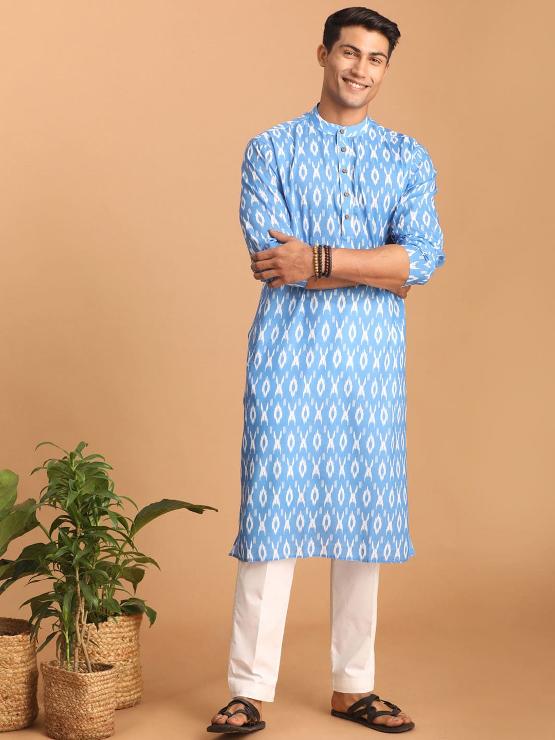 

VASTRAMAY Ethnic Motifs Printed Band Collar Regular Kurta With Pyjamas, Blue
