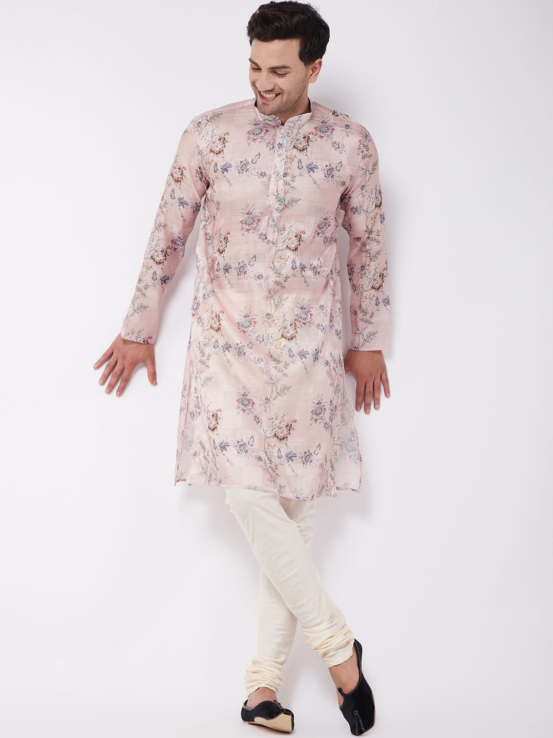 

VASTRAMAY Floral Printed Mandarin Collar Straight Kurta with Pyjamas, Pink