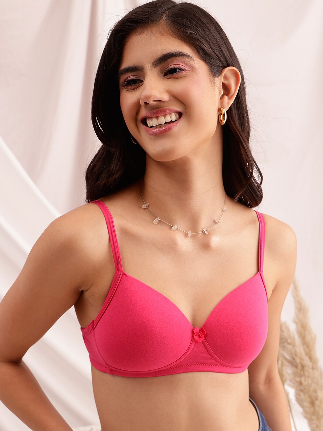 

Chelvet Full Coverage Underwired Lightly Padded Everyday Bra with All Day Comfort, Red