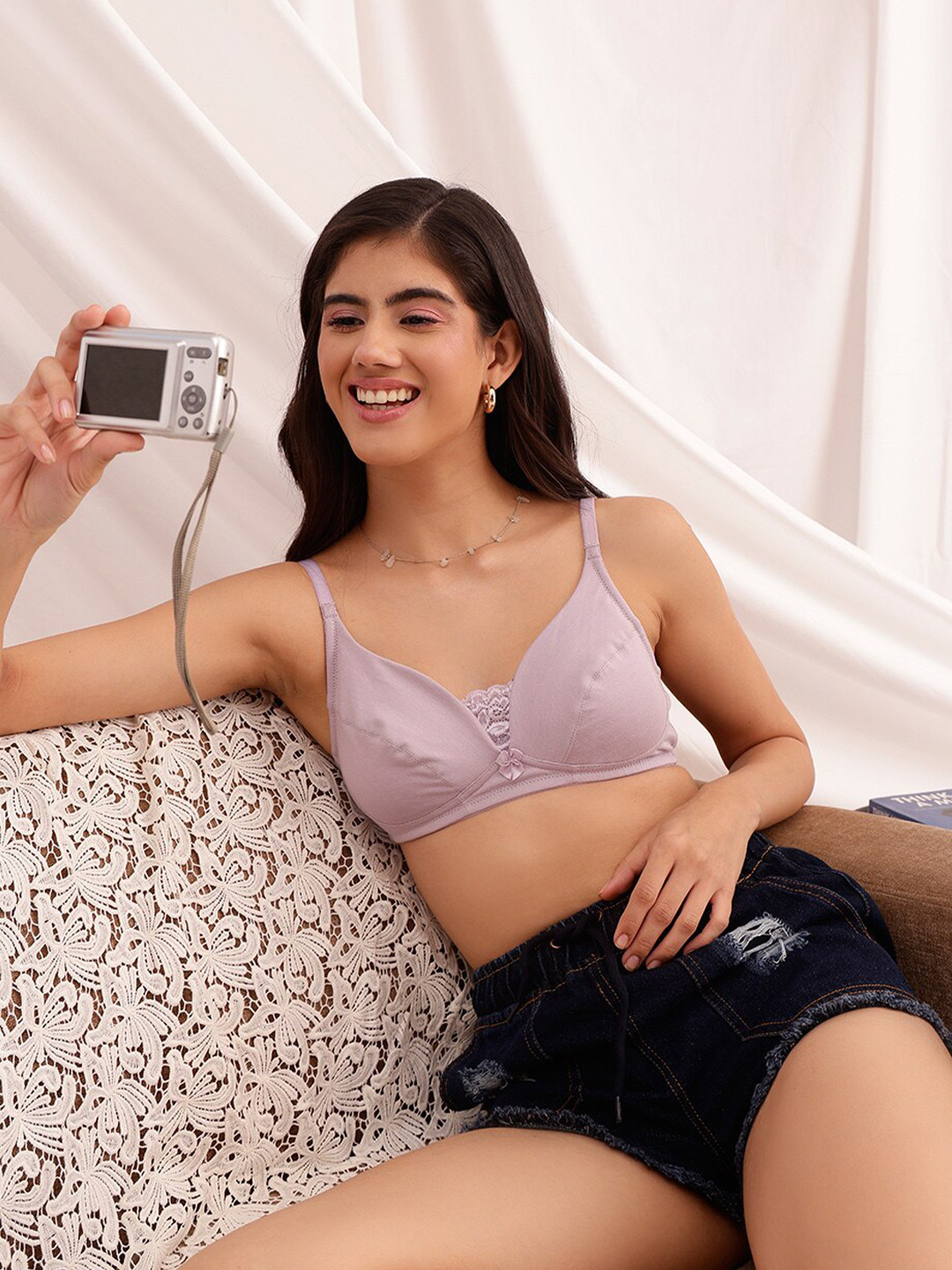 

Chelvet Full Coverage Non Padded Everyday Bra With All Day Comfort, Lavender
