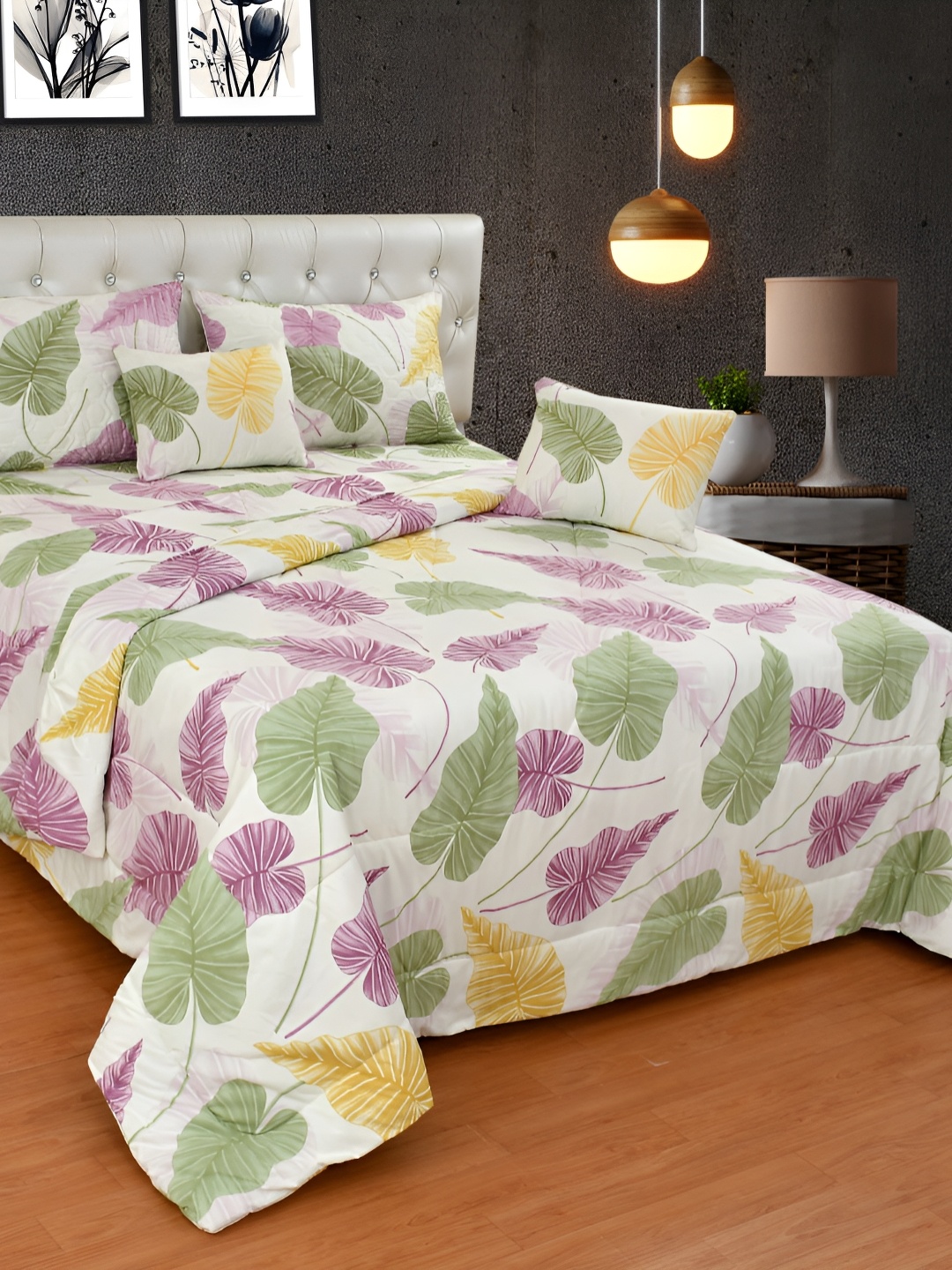 

Nivasam Off White & Purple 6 Piece Floral Cotton Double King Superfine Bedding Set