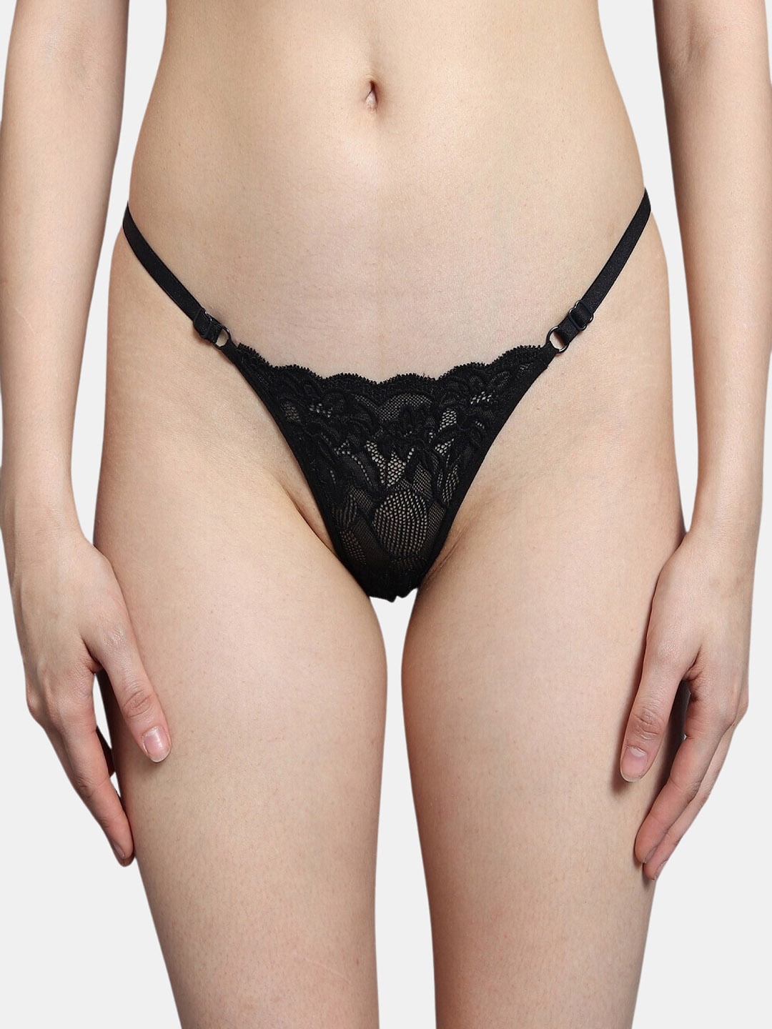 

BLEEDING HEART Self Design Low-Rise Lace Thong Briefs, Black