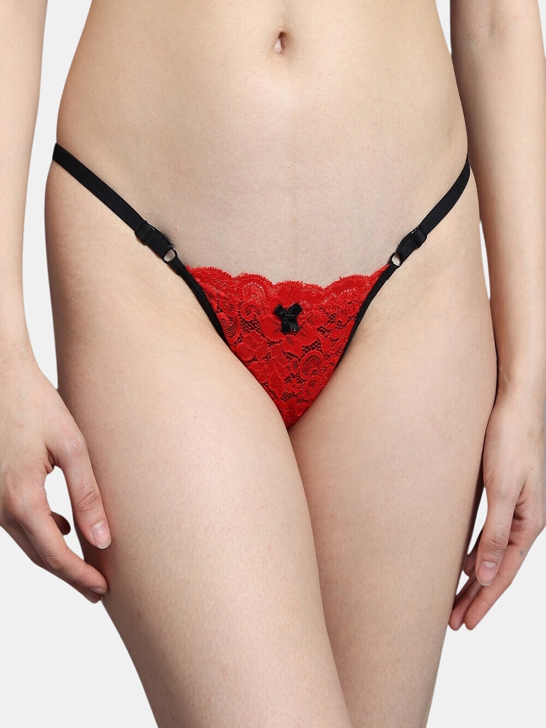 

BLEEDING HEART Low-Rise Lace Thong Brief, Red