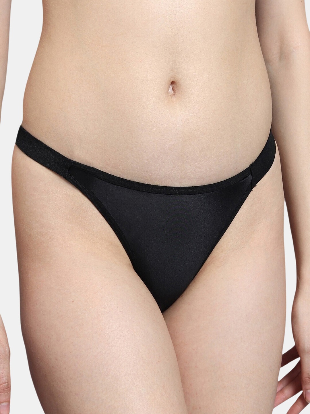 

BLEEDING HEART Low-Rise Thongs Brief, Black