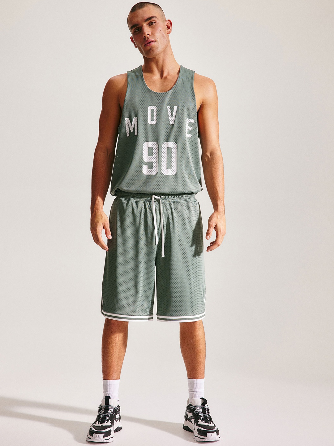 

H&M Men DryMove Basketball Shorts, Olive