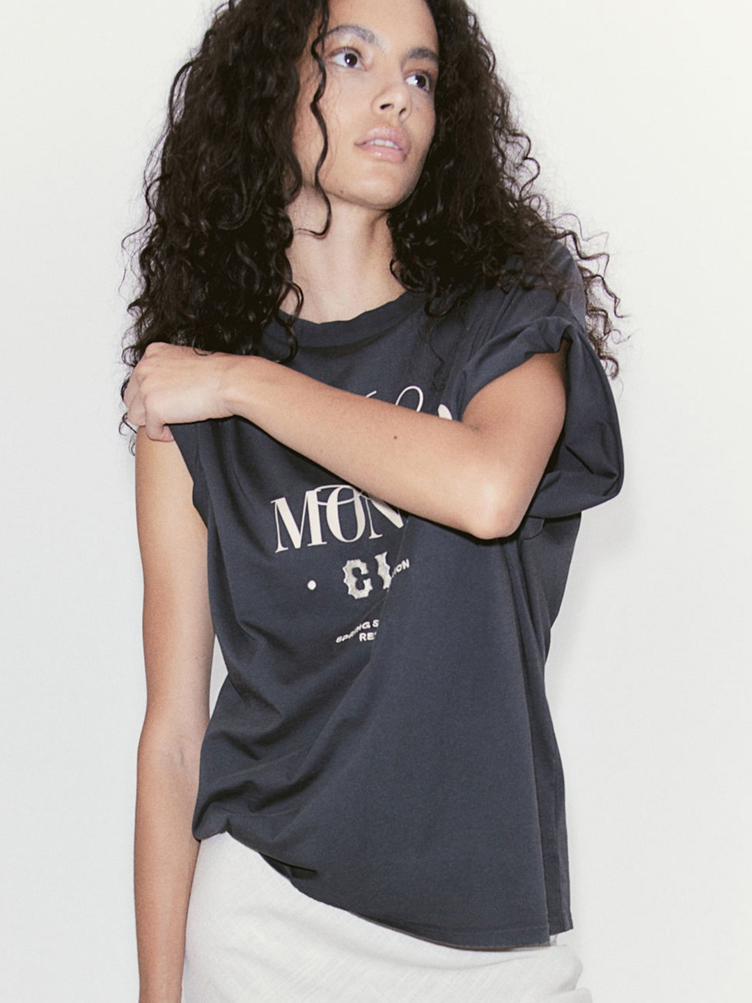 

H&M Pure Cotton Oversized Motif-Detail T-shirt, Grey
