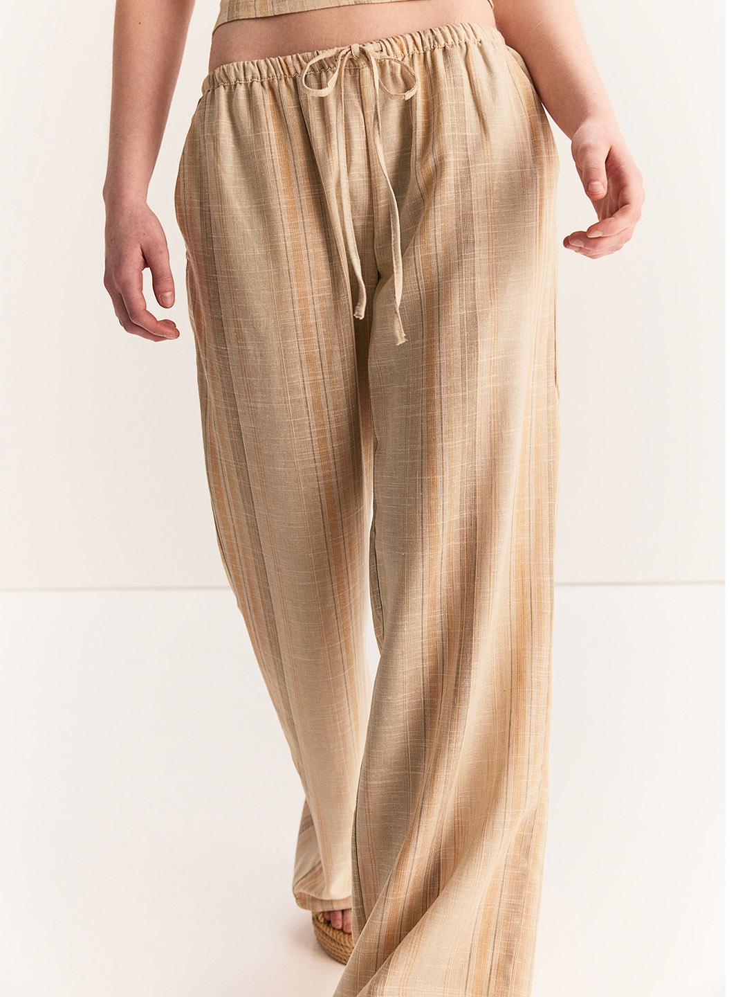 

H&M Women Linen-Blend Pull-On Trousers, Beige