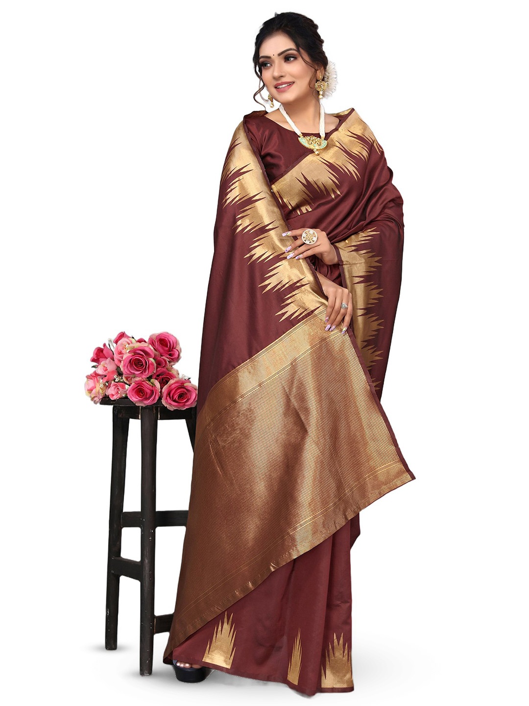 

HOLLYBEE TELLS Zari Pure Silk Banarasi Saree, Maroon