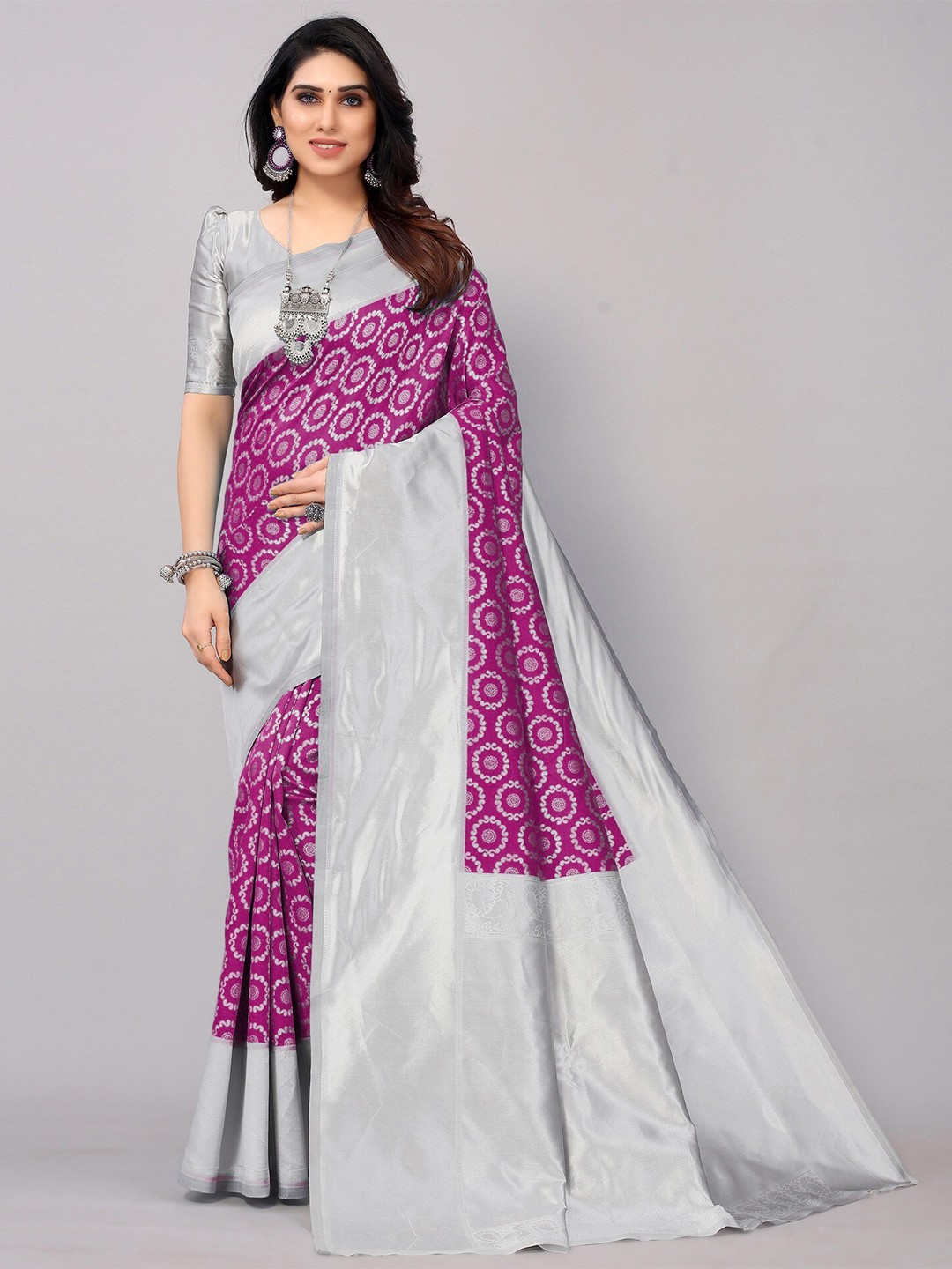

HOLLYBEE TELLS Ethnic Motifs Zari Pure Silk Tussar Saree, Pink