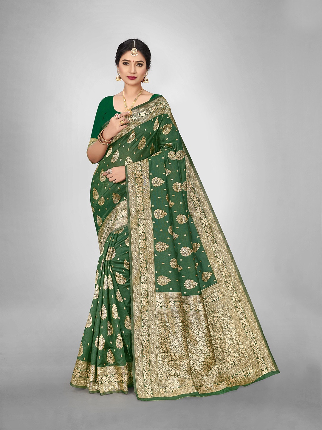

HOLLYBEE TELLS Ethnic Motifs Zari Pure Silk Kanjeevaram Saree, Green