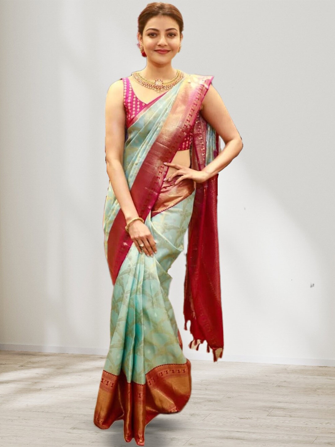 

HOLLYBEE TELLS Ethnic Motifs Zari Pure Silk Kanjeevaram Saree, Green