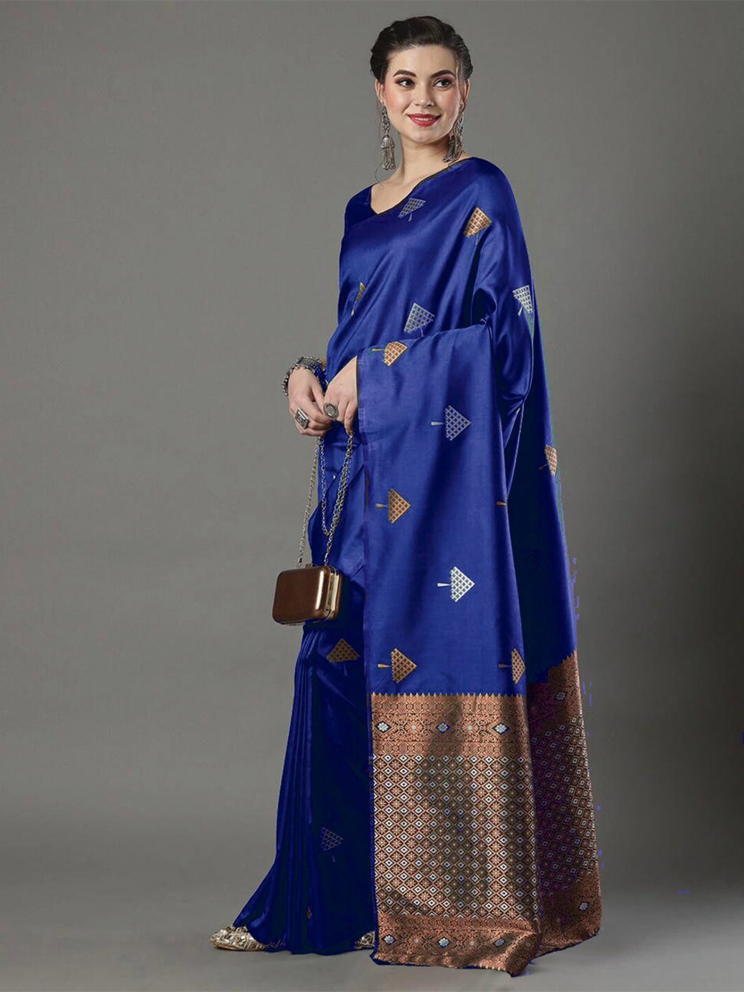 

HOLLYBEE TELLS Woven Design Zari Pure Silk Saree, Blue