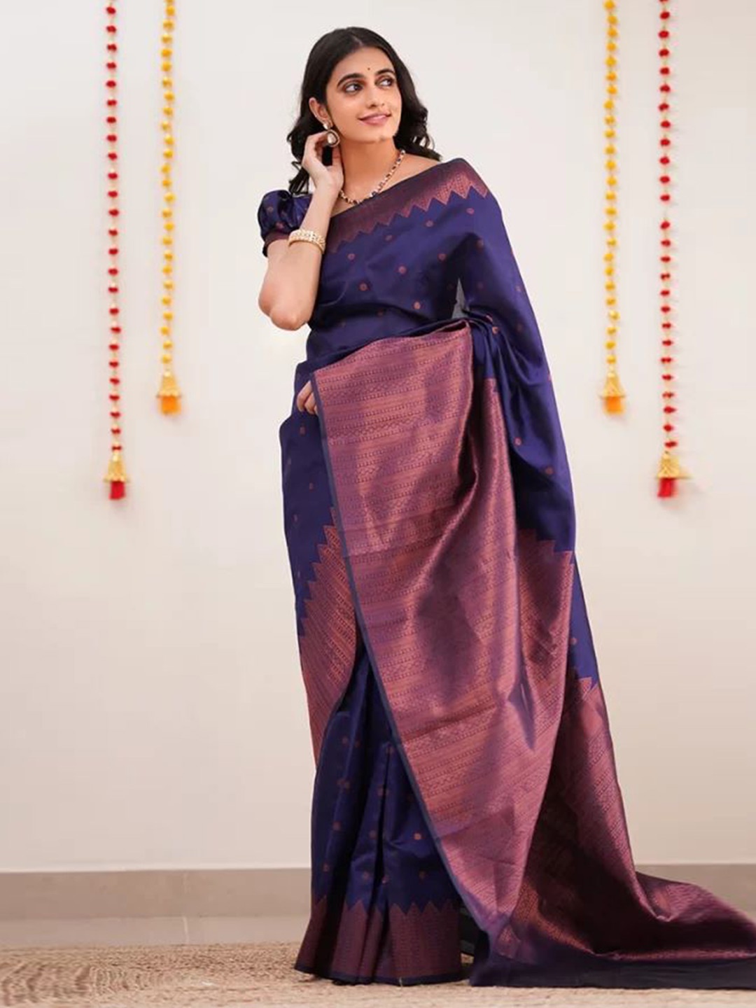

HOLLYBEE TELLS Ethnic Motifs Woven Design Zari Pure Silk Tussar Saree, Blue