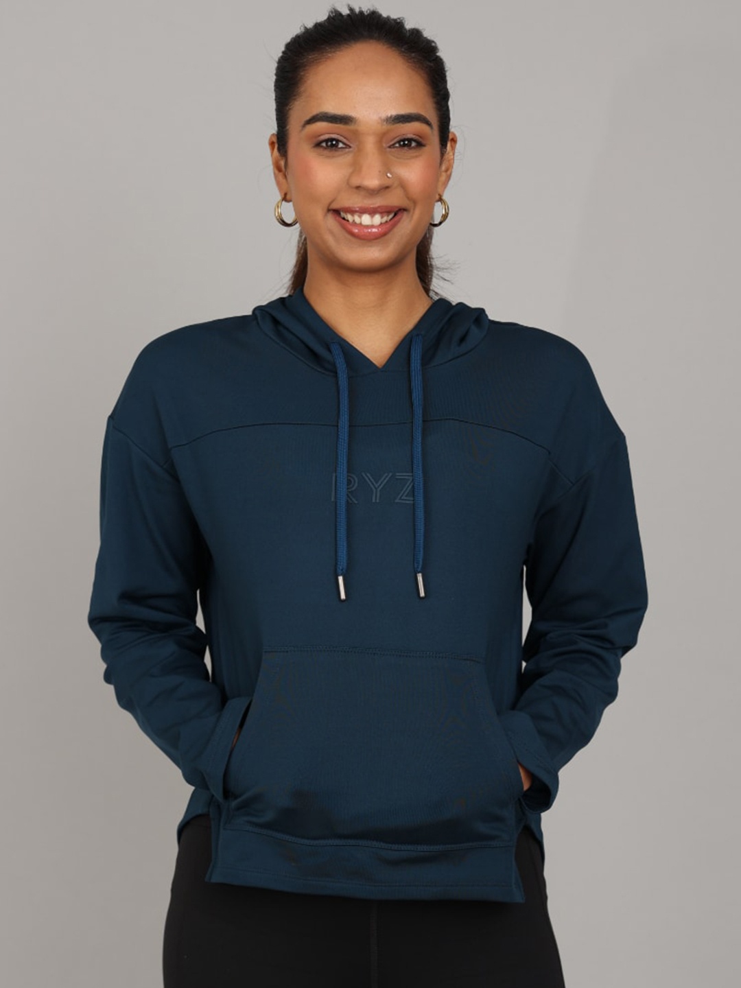 

RYZ Long Sleeves Hooded Pullover, Blue