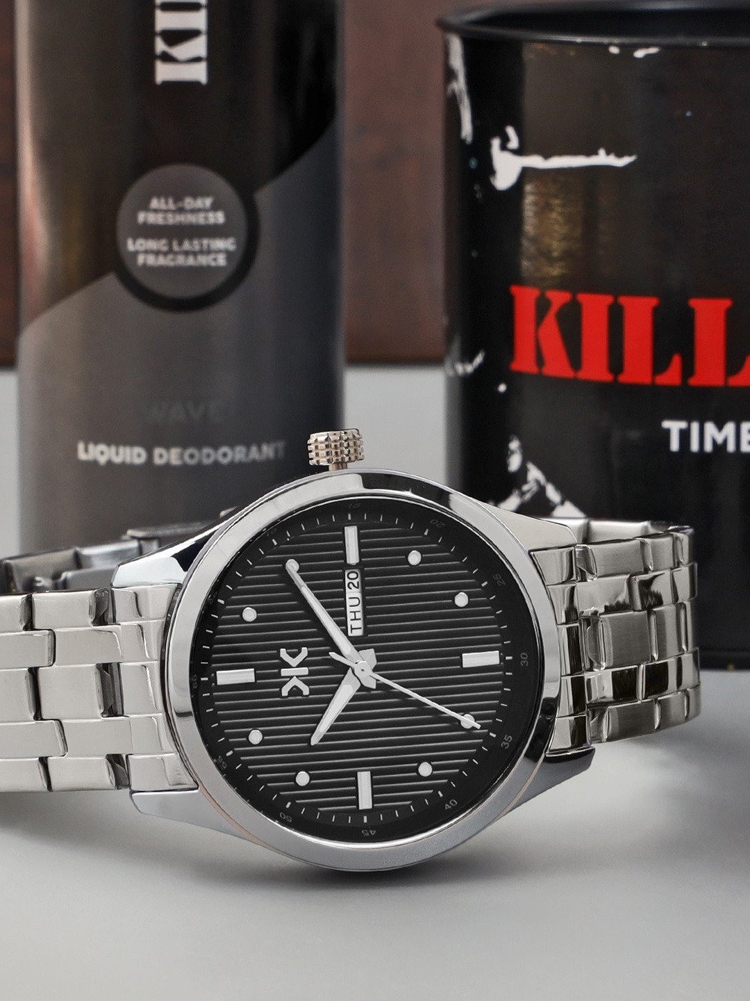 

Killer Men Stainless Steel Textured Bracelet Style Straps Digital Watch KLMO77A, Silver