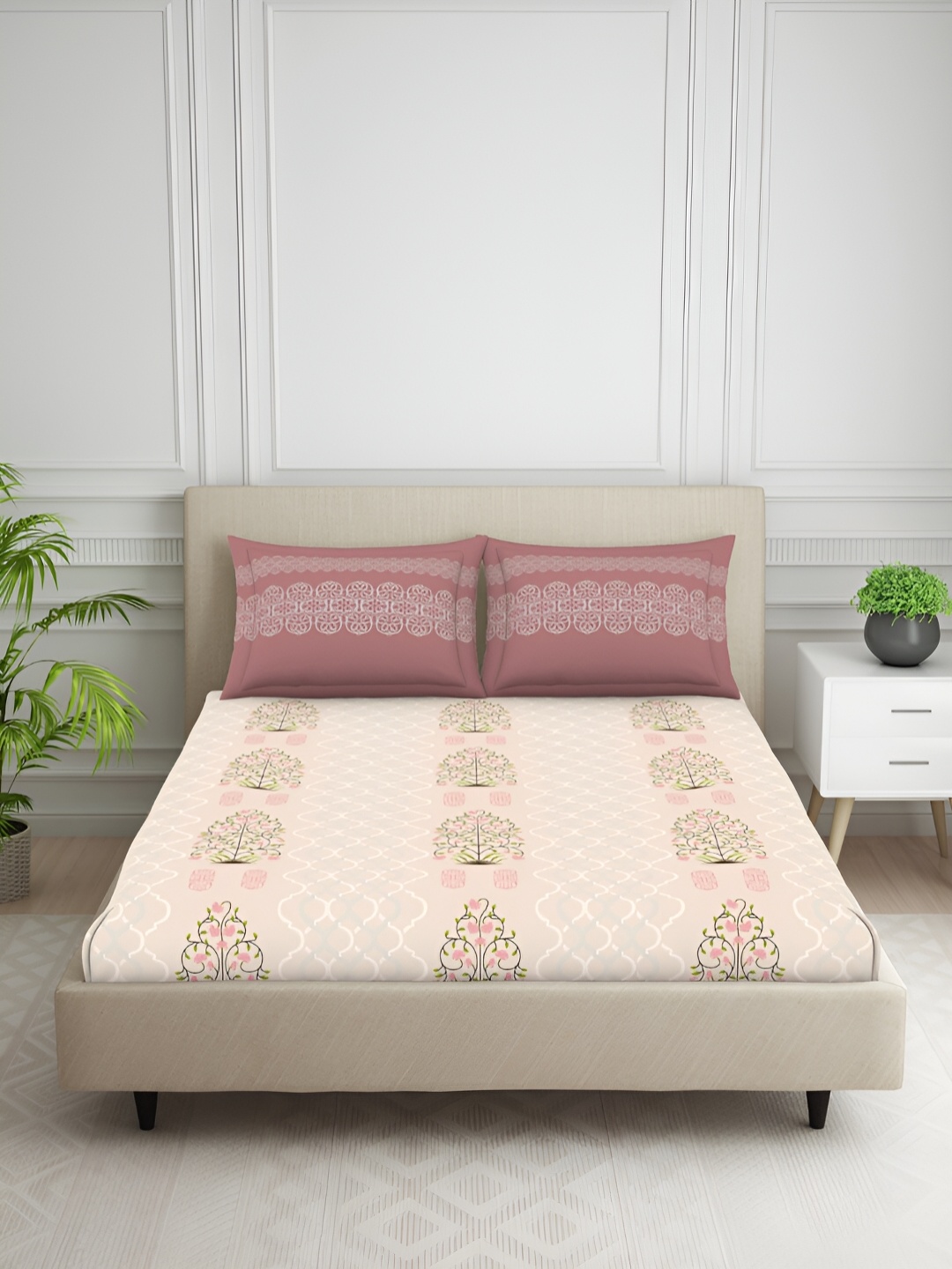 

SPACES Pink & Green Floral Printed 144 TC Pure Cotton Queen Bedsheet with 2 Pillow Covers