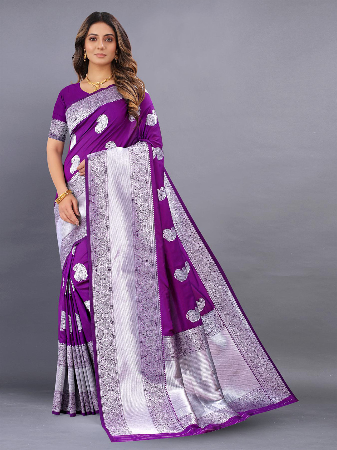 

PATIALAPICKS Woven Design Zari Pure Silk Paithani Saree, Magenta