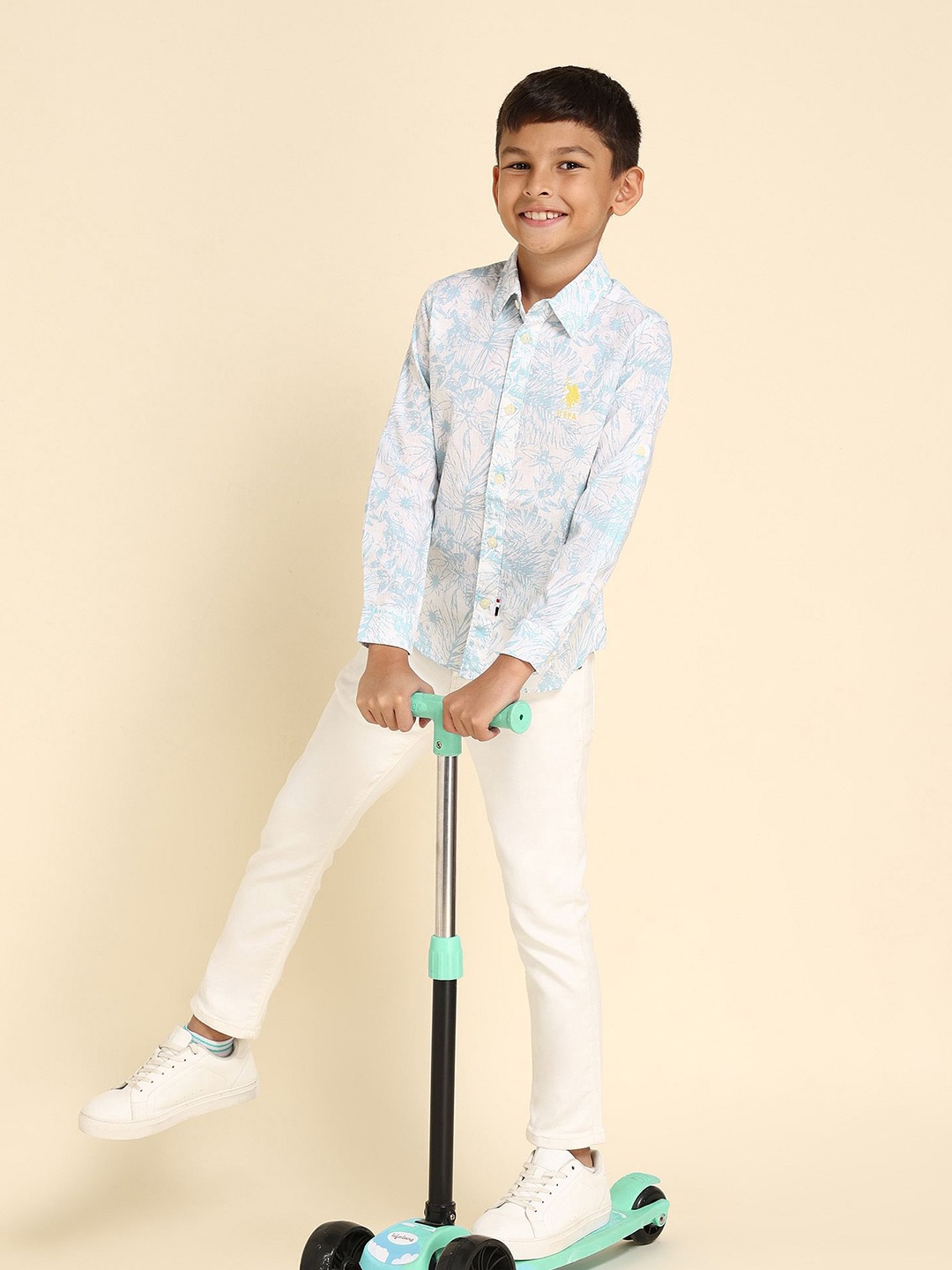 

U.S. Polo Assn. Kids Boys Classic Printed Spread Collar Regular Fit Casual Shirt, Blue