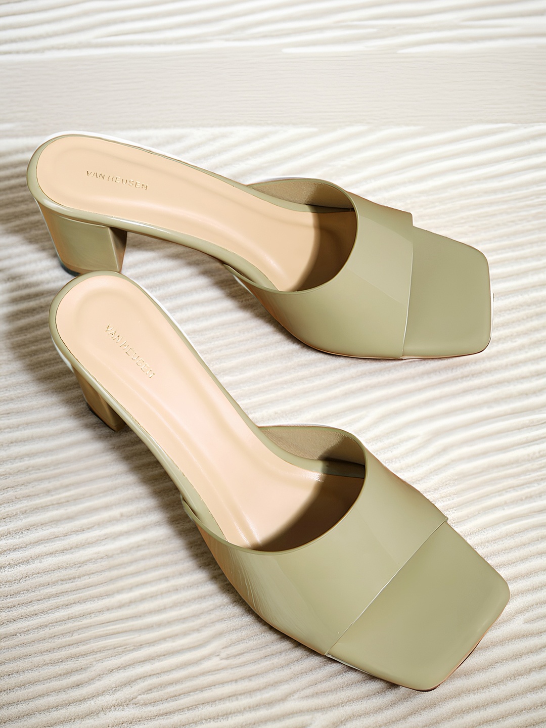 

Van Heusen Open Toe Block Heels, Olive
