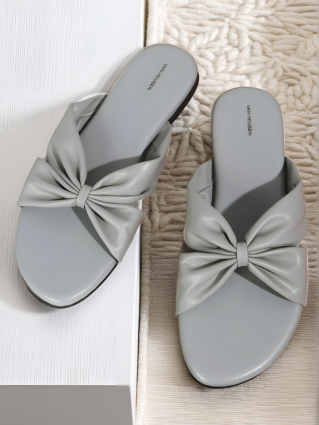 

Van Heusen Women Bow Detailed Open-Toe Flats, Grey