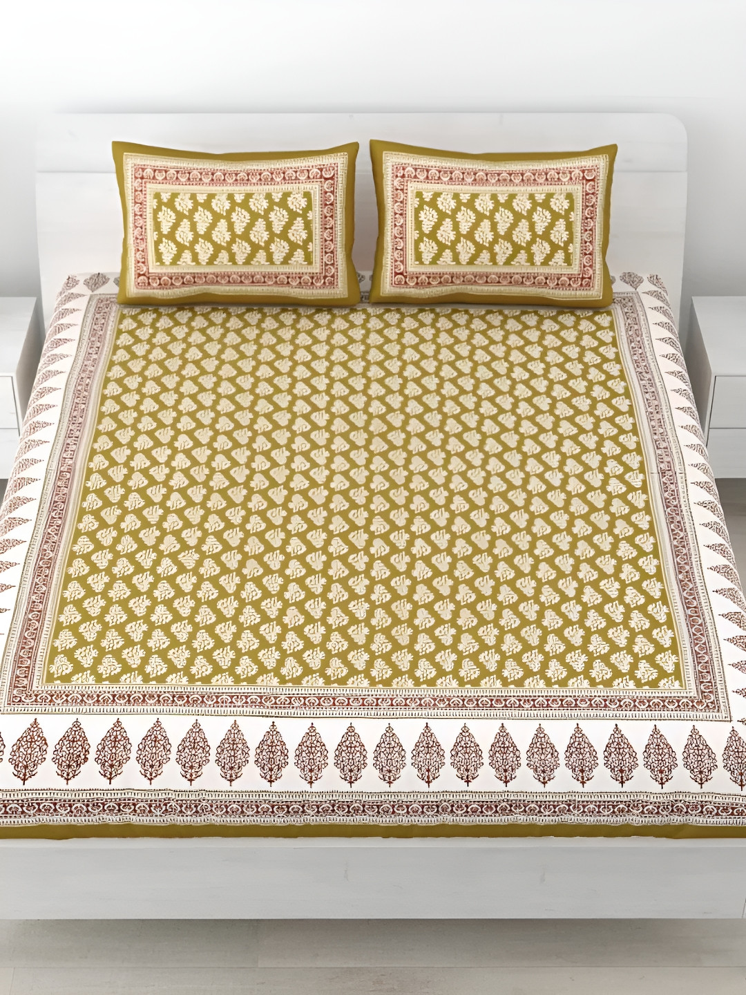 

LIVING ROOTS Double Queen Size Jaipur Block Print Cotton Double Bedsheet & 2 Pillow Covers, Green