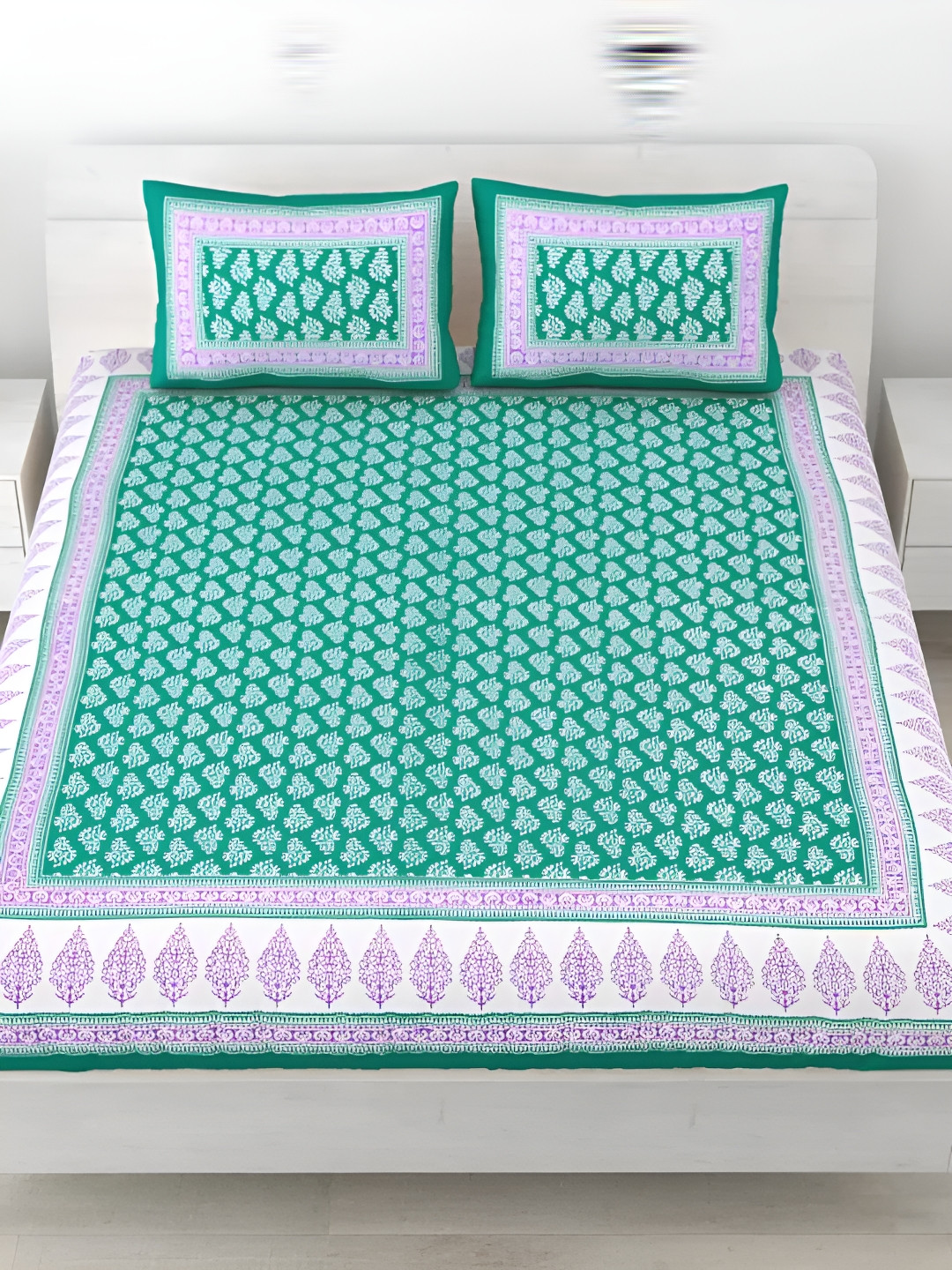 

LIVING ROOTS Double Queen Size Jaipur Block Print Cotton Double Bedsheet & 2 Pillow Covers, Green