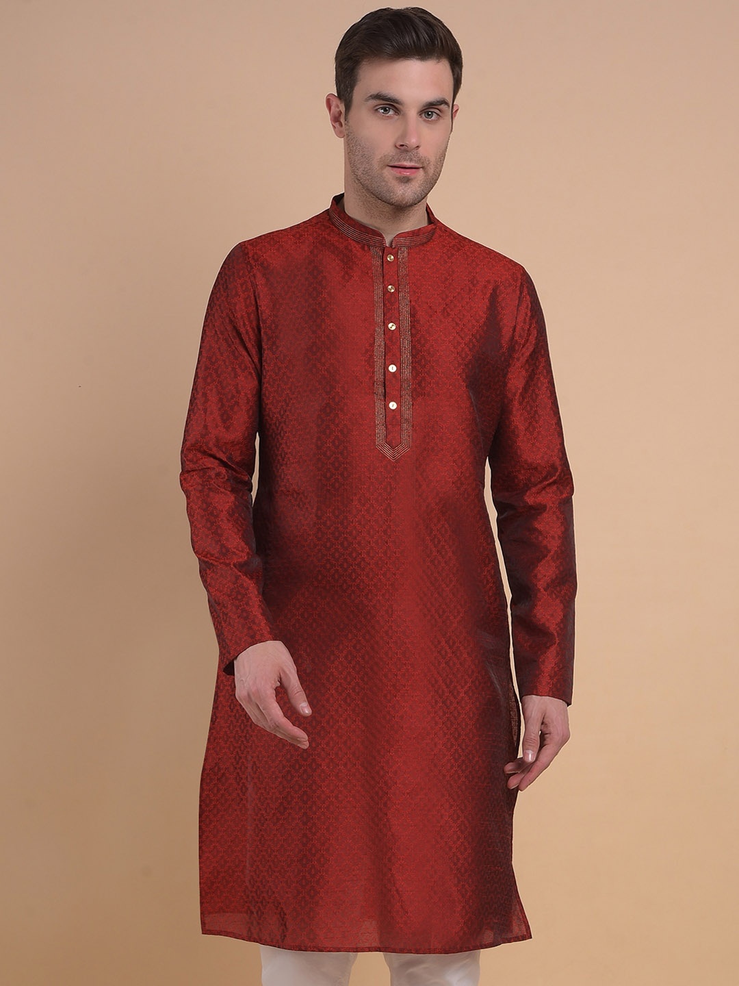 

Anouk Mandarin Collar Long Sleeves Jacquard Kurta, Red