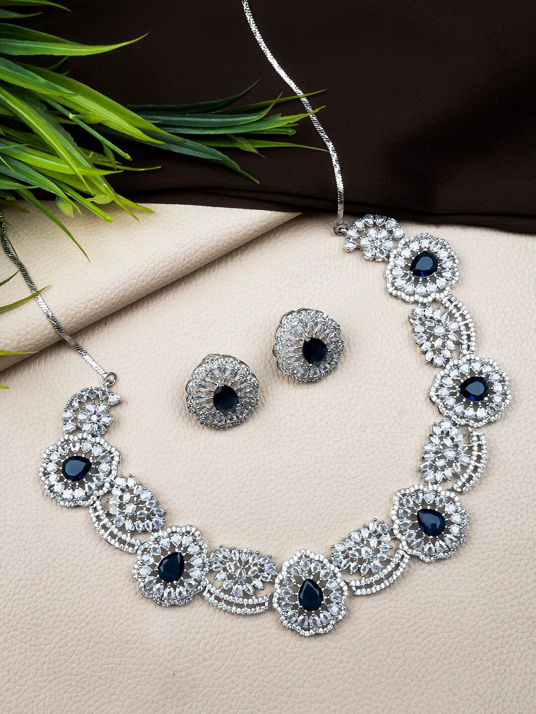 

StileAdda Silver-Plated CZ & AD-Studded Flower Motif Jewellery Set