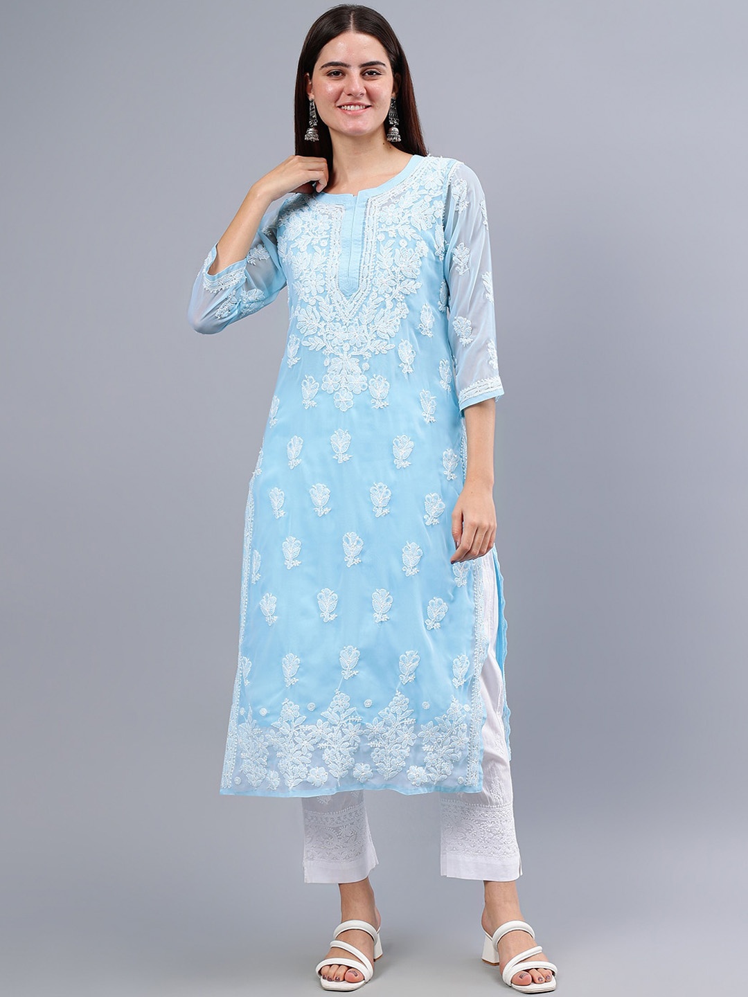 

Seva Chikan Floral Embroidered Georgette Lucknowi Chikankari Kurta, Blue