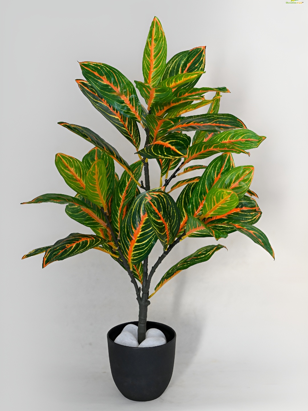 

Blooming Floret Green Artificial Plant With Pot