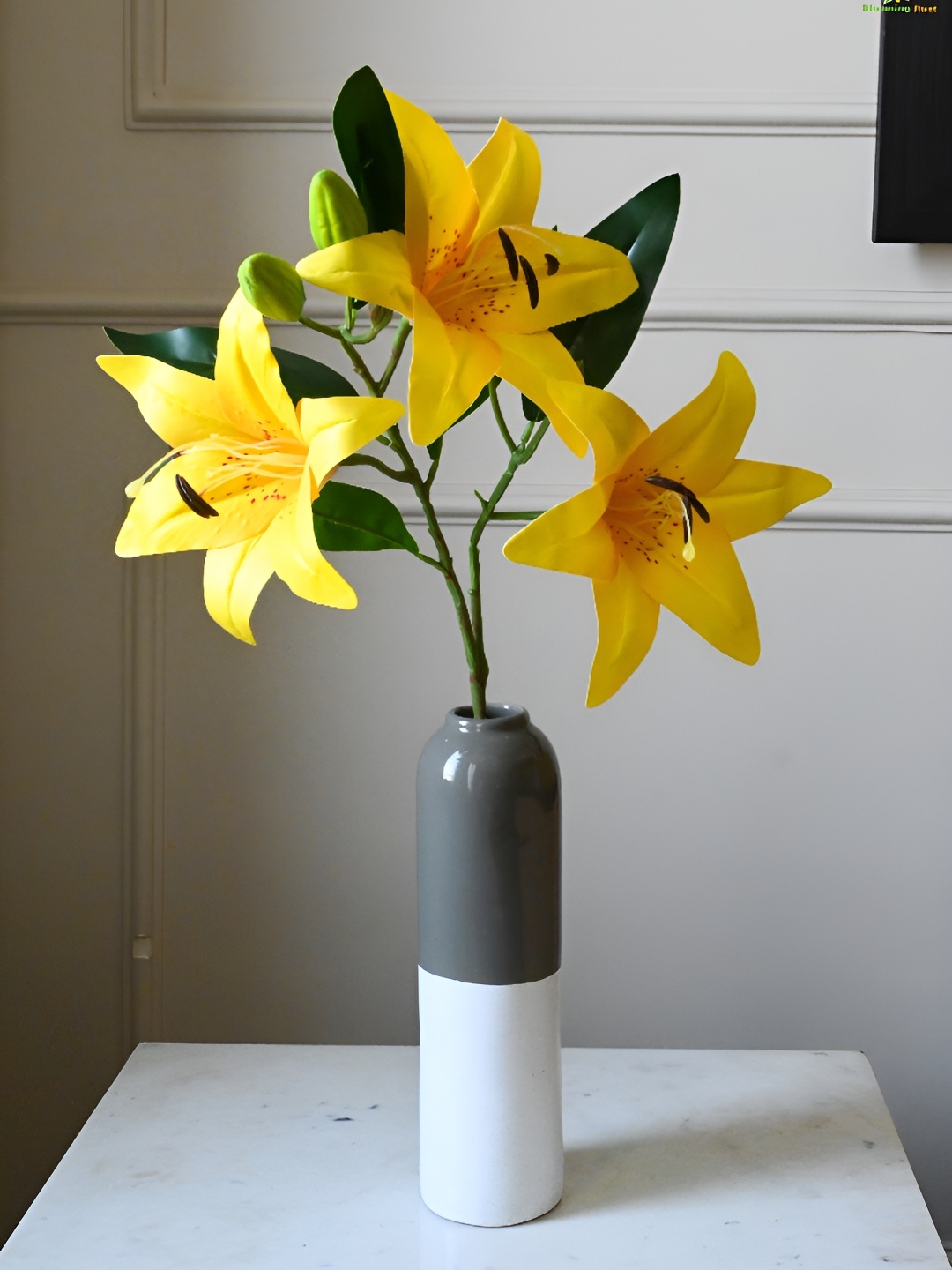 

Blooming Floret Yellow Lily Artificial Flower