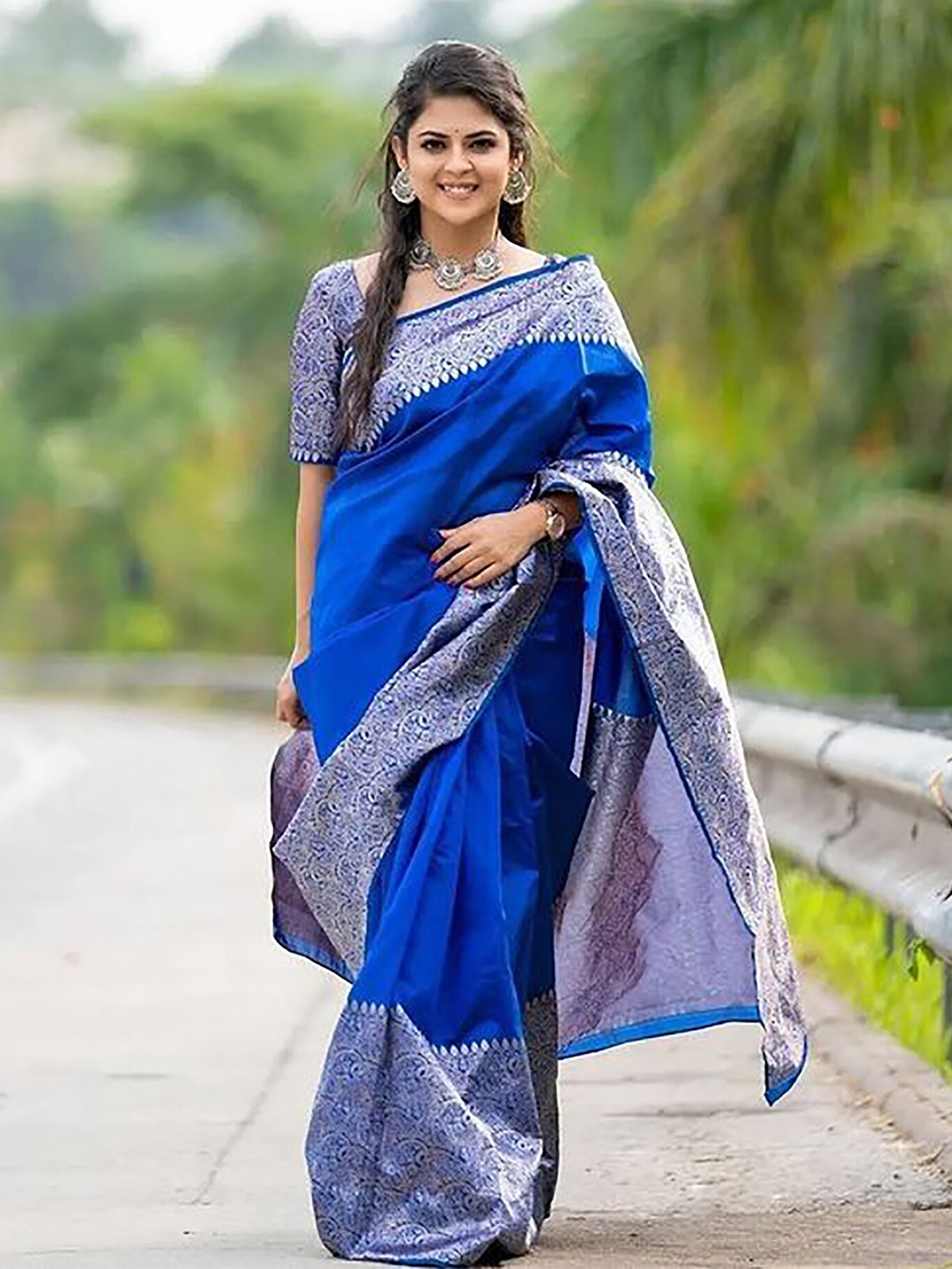 

Aldwych Woven Design Zari Banarasi Saree, Blue