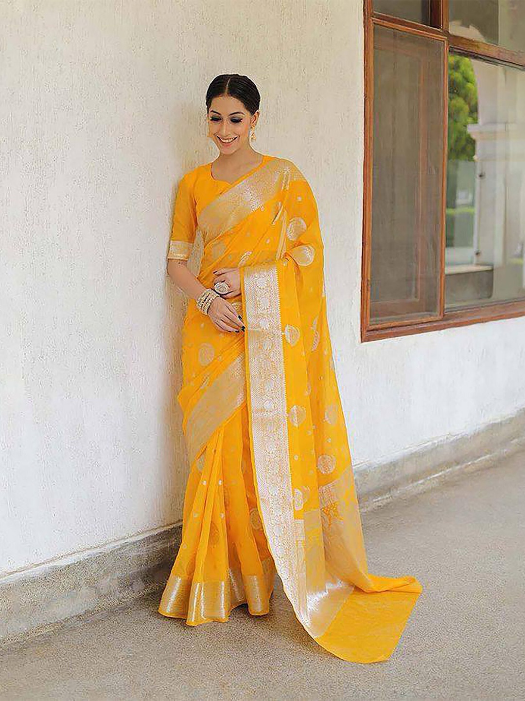 

Aldwych Woven Design Zari Banarasi Saree, Yellow