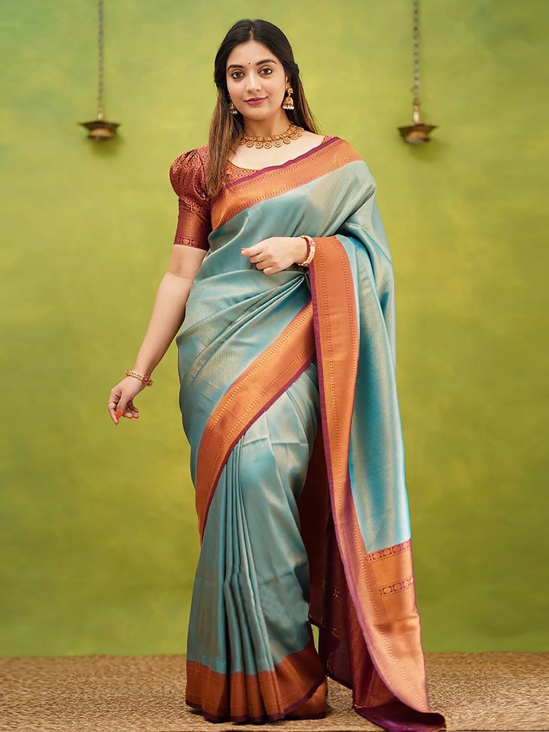 

Aldwych Ethnic Woven Design Zari Banarasi Saree, Blue