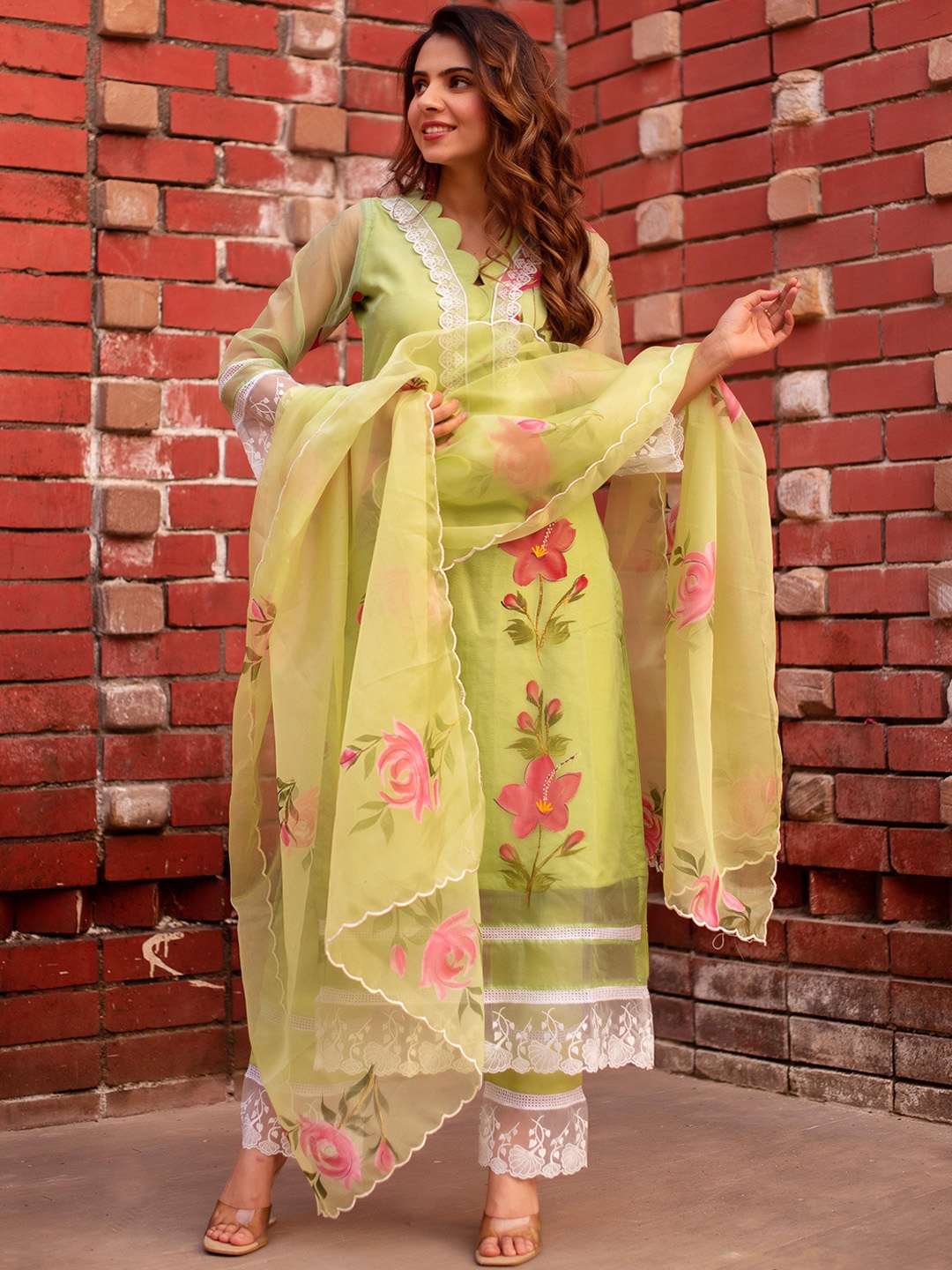

Calmna Floral Hand Painted Organza Straight Kurta with Trousers & With Dupatta, Green