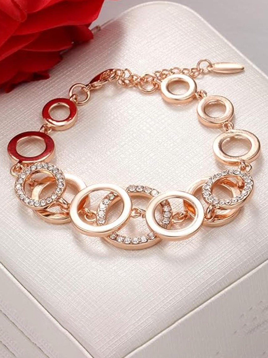 

DN Creation Rose Gold-Plated Crystals Link Bracelet