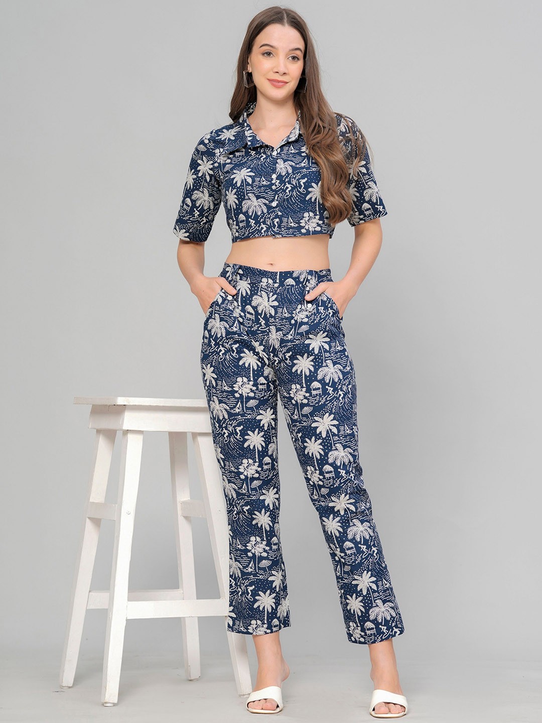 

SHOOLIN Graphic Printed Shirt Collar Pure Cotton Crop Shirt With Trousers, Blue