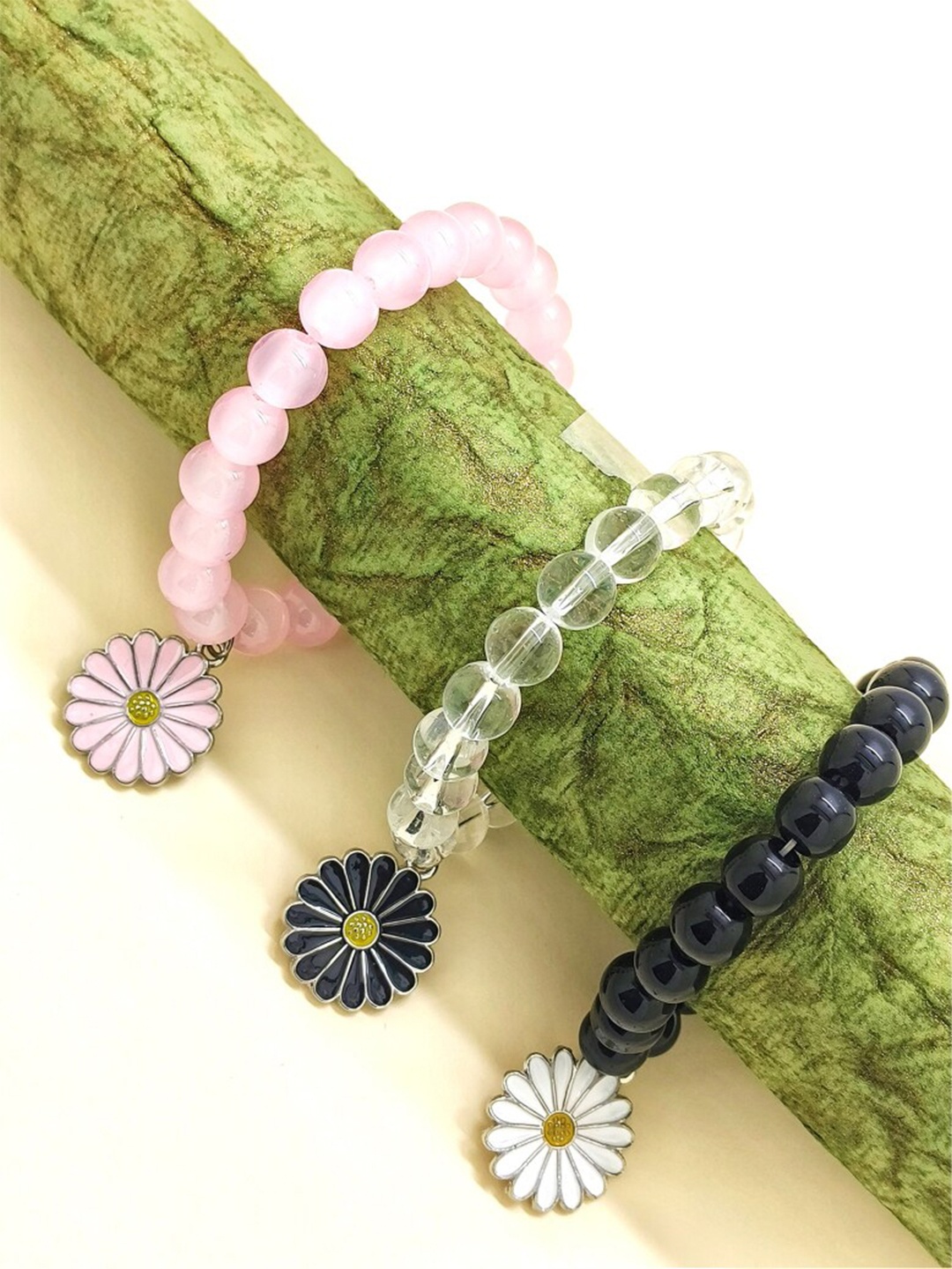 

FEMMIBELLA Set of 3 Artificial Beads Charm Bracelet, Pink