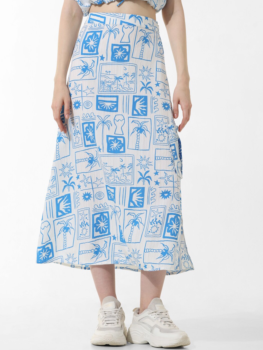 

ONLY Graphic Printed A-Line Midi Skirt, White